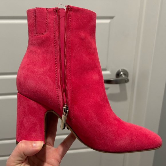 Sam Edelman Hot Pink Suede Fawn Booties - Picture 4 of 9